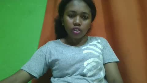 Snapshot of vierge28430 chatting on 04/20/26, 06:16 vierge28430 online show from 04/20/26, 06:16