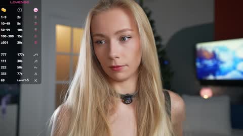 vika54784 online show from 01/04/25, 05:05