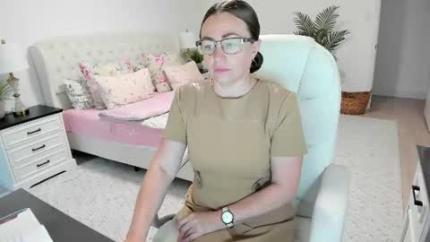Ukrainian-woman online show from 06/16/26, 10:40