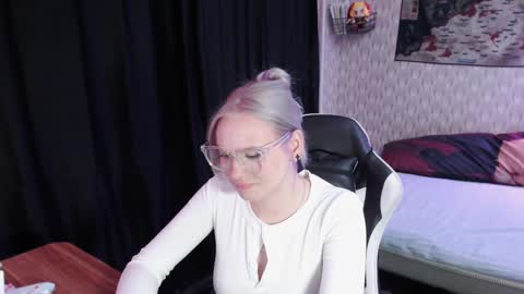 vikapowers online show from 12/02/24, 11:29