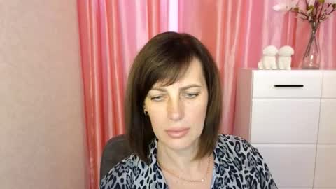 Vika online show from 09/22/25, 09:33