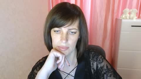 Vika online show from 10/11/25, 11:09