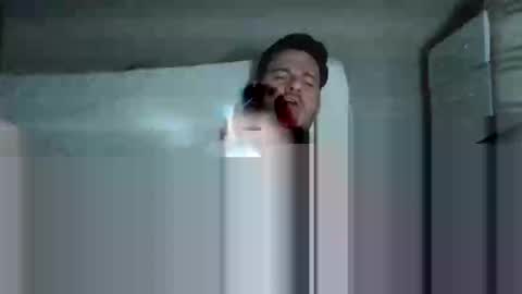 Snapshot of vikbika2 chatting on 03/01/26, 01:29 Tom reunz online show from 03/01/26, 01:29