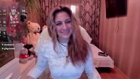 Snapshot of vikilove_ chatting on 07/30/26, 07:02 Victoria online show from 07/30/26, 07:02