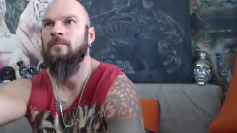 Snapshot of viking_me chatting on 01/27/25, 07:24 viking online show from 01/27/25, 07:24