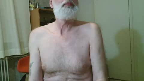 Snapshot of viking_n_mermaid chatting on 05/30/26, 09:01 viking_n_mermaid online show from 05/30/26, 09:01