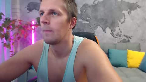 Snapshot of vikingchrisss chatting on 11/16/25, 10:54 vikingchrisss online show from 11/16/25, 10:54