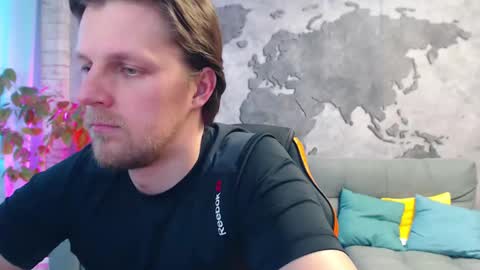 Snapshot of vikingchrisss chatting on 02/28/26, 11:00 vikingchrisss online show from 02/28/26, 11:00