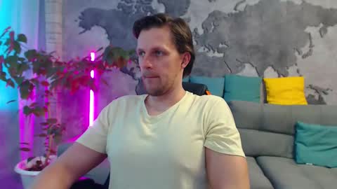 Snapshot of vikingchrisss chatting on 03/29/26, 10:15 vikingchrisss online show from 03/29/26, 10:15