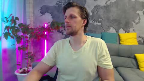 Snapshot of vikingchrisss chatting on 03/30/26, 10:05 vikingchrisss online show from 03/30/26, 10:05