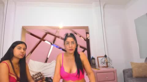 vikiTomson online show from 02/03/25, 05:14