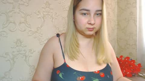 Snapshot of vikiwaitingforyou chatting on 06/07/26, 12:31 Vitoria online show from 06/07/26, 12:31