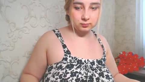 Snapshot of vikiwaitingforyou chatting on 06/21/26, 01:13 Vitoria online show from 06/21/26, 01:13