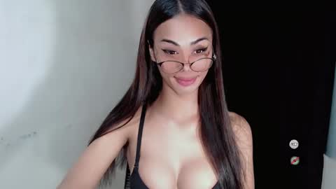 vikkylustfull online show from 01/12/25, 11:26