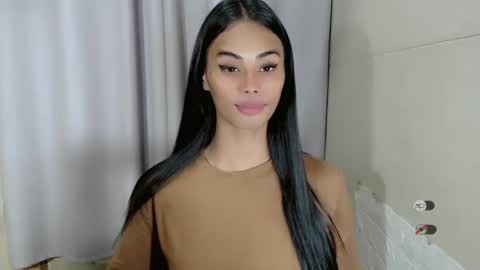vikkylustfull online show from 02/28/25, 08:07