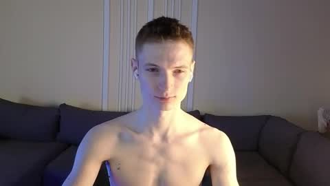 Max online show from 05/01/26, 07:51