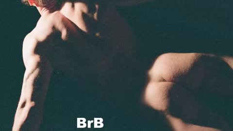 Snapshot of viktor_secret chatting on 03/12/25, 04:51 fansly VITEKsecret online show from 03/12/25, 04:51