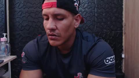 Snapshot of viktorherrera chatting on 01/11/26, 06:46 Viktor Herrera online show from 01/11/26, 06:46