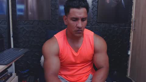 Viktor Herrera online show from 04/29/26, 05:41