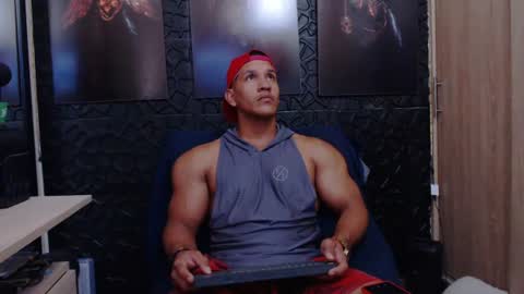 Viktor Herrera online show from 06/23/26, 03:21
