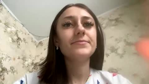 Snapshot of viktoria9898 chatting on 01/15/26, 12:21 Sweett online show from 01/15/26, 12:21