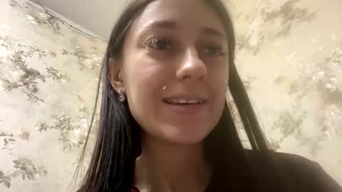 Snapshot of viktoria9898 chatting on 03/24/26, 11:54 Sweett online show from 03/24/26, 11:54