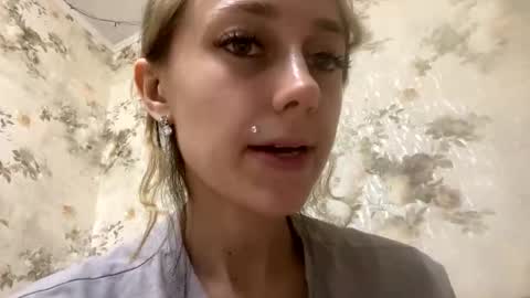 Sweett online show from 05/15/26, 11:23