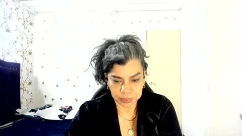 VIKY ADAMS online show from 06/25/26, 05:45
