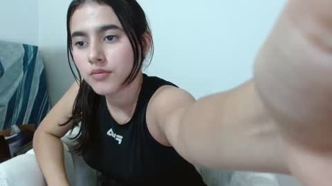 vikysexy28 online show from 02/19/25, 12:14