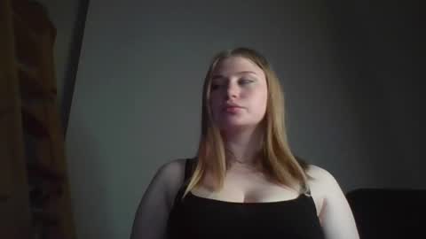 Snapshot of vilivi chatting on 05/19/26, 08:48 vilivi online show from 05/19/26, 08:48