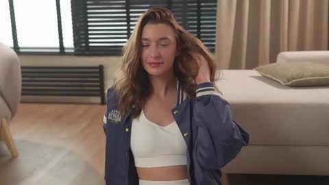 Snapshot of villanelle_l chatting on 03/02/25, 11:18 Lana online show from 03/02/25, 11:18