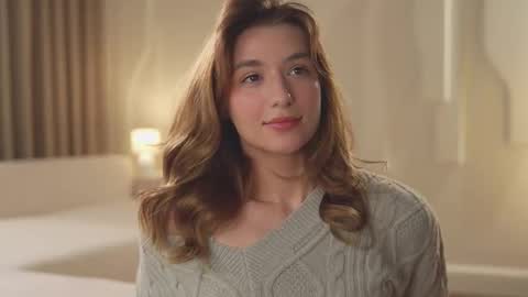 Snapshot of villanelle_l chatting on 09/09/25, 10:48 Lana online show from 09/09/25, 10:48