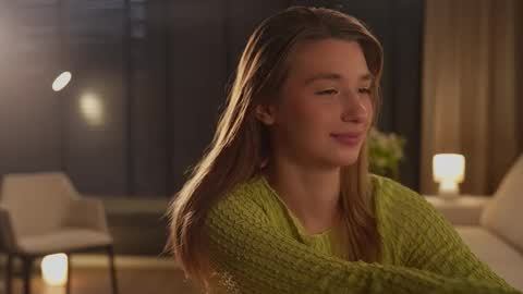 Snapshot of villanelle_l chatting on 11/19/25, 11:21 Lana online show from 11/19/25, 11:21