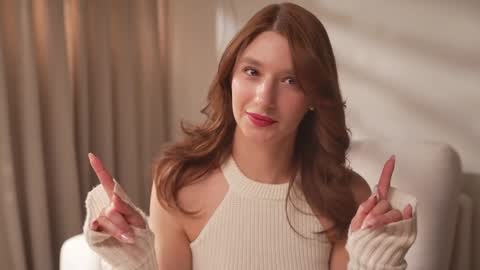 Snapshot of villanelle_l chatting on 01/15/26, 12:43 Lana online show from 01/15/26, 12:43