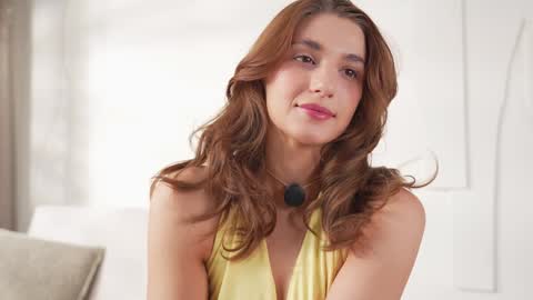 Snapshot of villanelle_l chatting on 02/19/26, 10:55 Lana online show from 02/19/26, 10:55