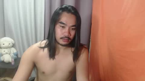 Snapshot of vin_17 chatting on 03/02/25, 11:42 Call me Marvin online show from 03/02/25, 11:42