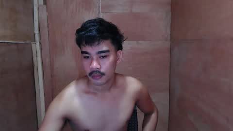 Snapshot of vin_17 chatting on 02/10/26, 06:39 Call me Marvin online show from 02/10/26, 06:39