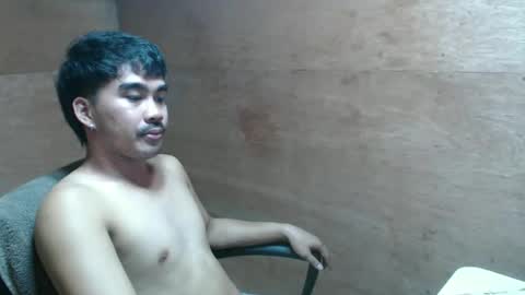 Snapshot of vin_17 chatting on 04/08/26, 05:40 Call me Marvin online show from 04/08/26, 05:40