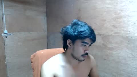 Snapshot of vin_17 chatting on 05/22/26, 03:35 Call me Marvin online show from 05/22/26, 03:35