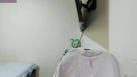 Vinaly online show from 04/30/26, 07:09