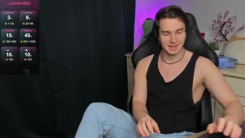 Vincent Strong online show from 11/02/25, 08:17