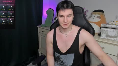 Vincent Strong online show from 12/22/25, 08:00