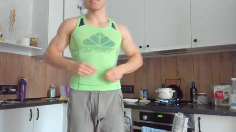 Snapshot of vincent_o chatting on 03/03/25, 07:54 Vincent. uncut 18cm online show from 03/03/25, 07:54