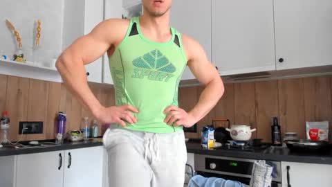 Snapshot of vincent_o chatting on 03/06/25, 07:25 Vincent. uncut 18cm online show from 03/06/25, 07:25