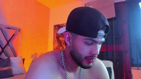 Snapshot of vincentblack_ chatting on 02/06/26, 03:11 Vincent online show from 02/06/26, 03:11