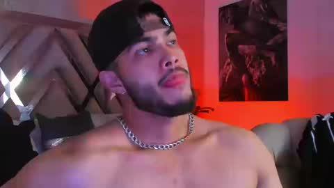 Snapshot of vincentblack_ chatting on 02/28/26, 04:02 Vincent online show from 02/28/26, 04:02