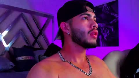 Snapshot of vincentblack_ chatting on 03/09/26, 09:35 Vincent online show from 03/09/26, 09:35