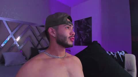 Vincent online show from 06/09/26, 04:24