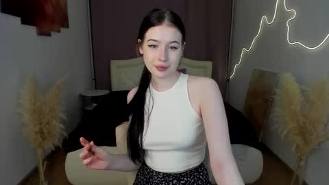 Snapshot of vinessa_coy chatting on 02/01/26, 07:34 Vinessa online show from 02/01/26, 07:34