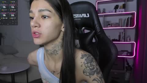 vinkitinkii online show from 12/03/24, 05:53